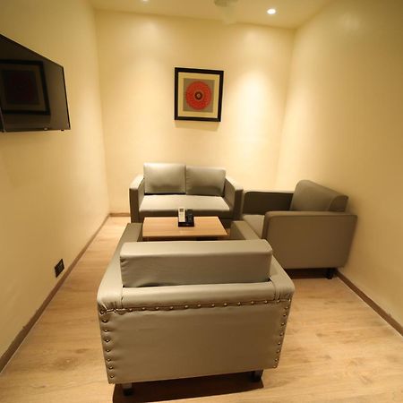 Hotel Marigold Bhubaneswar Quarto foto